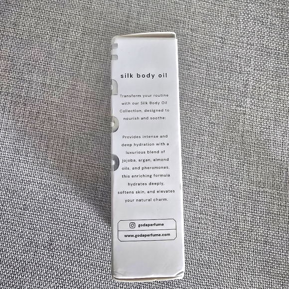 Goda Silk Body Oil Pheromone Perfume 1.7 Fl oz - Picture 5 of 5